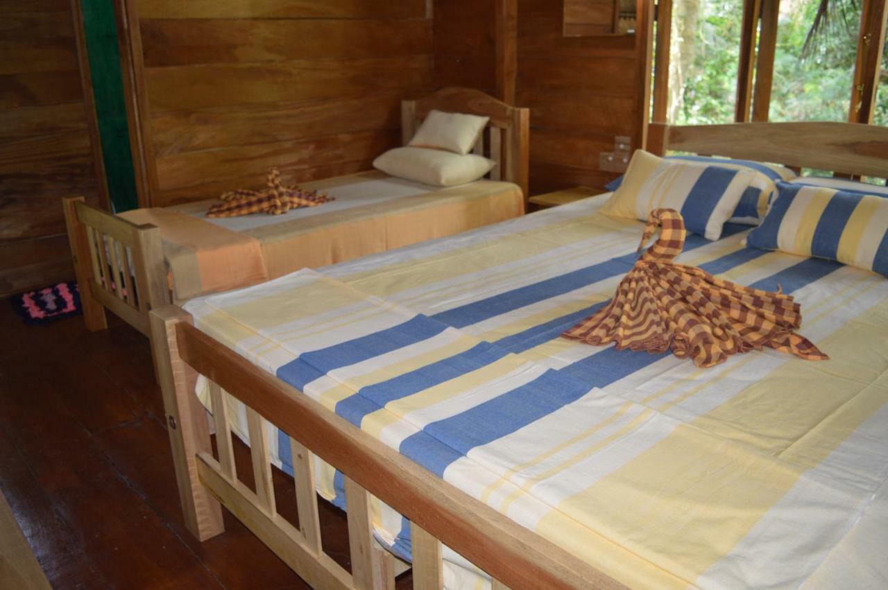 Villa Kumbuk Tree House Tissamaharama Esterno foto